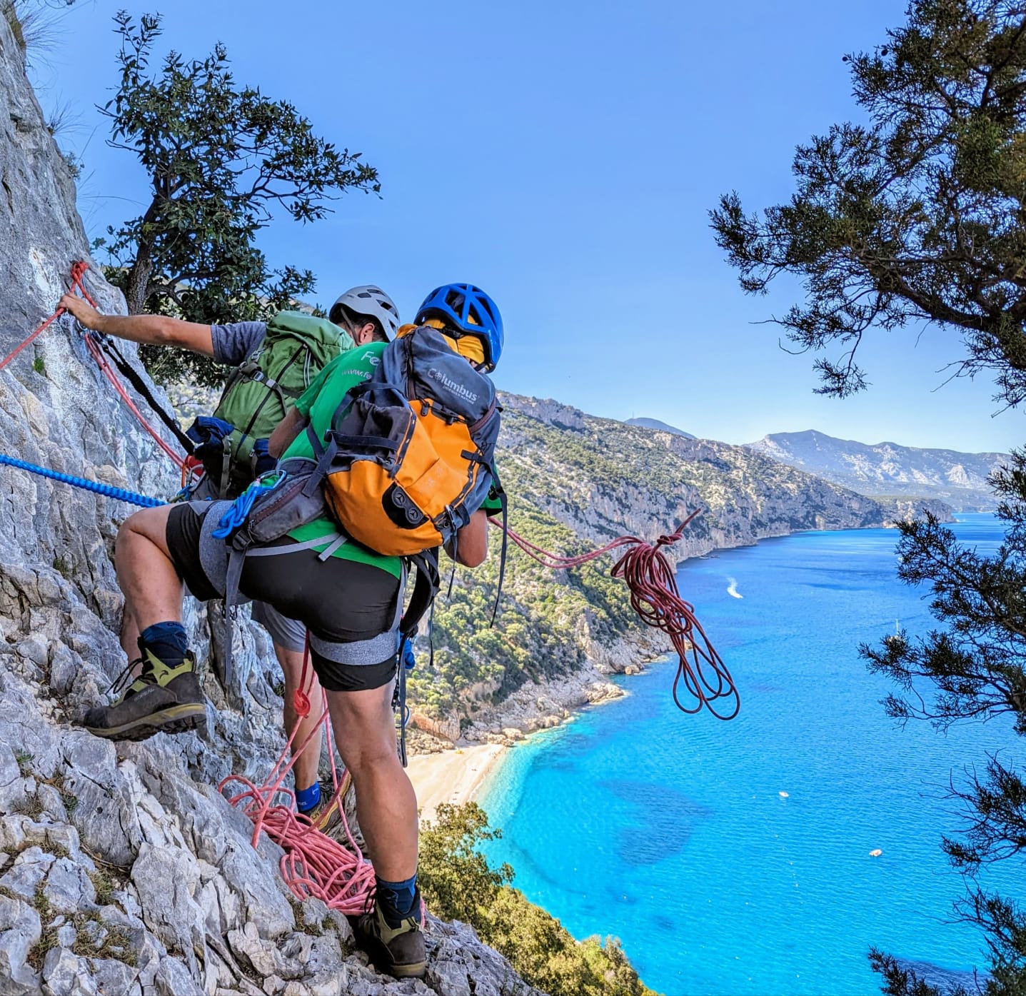 Selvaggio Blu Trekking
